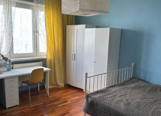 Сдается 3-комнатная квартира, 75 м2, Москва, Осенний бульвар, 10к2, район Крылатское