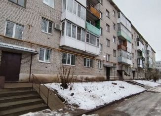 Продается двухкомнатная квартира, 44.1 м2, Великий Устюг, улица Шумилова, 19