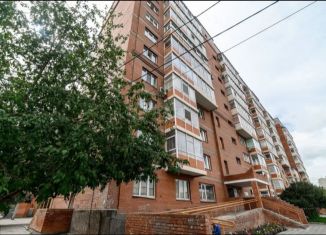 Сдам в аренду 2-ком. квартиру, 64 м2, Красноярский край, улица Алексеева, 24