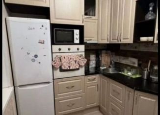 Продам 1-ком. квартиру, 38 м2, Москва, Рождественская улица, 14