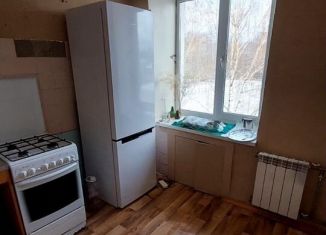 Продаю 5-ком. квартиру, 42 м2, Ленинградская область, 1-й микрорайон, 7