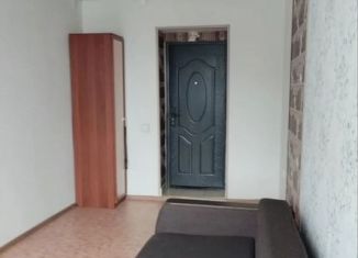 Сдается в аренду комната, 20 м2, Бийск, улица Разина, 90