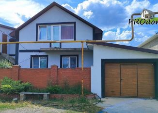 Продам дом, 130 м2, станица Натухаевская, улица Красного Октября