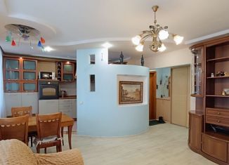 Сдаю в аренду 3-ком. квартиру, 70 м2, Иркутская область, Амурский проезд, 12