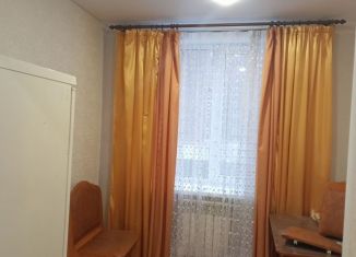 Сдаю в аренду 3-ком. квартиру, 45 м2, Балашов, улица Орджоникидзе, 3