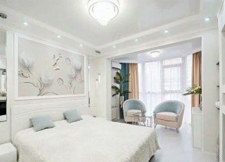 Продажа 3-комнатной квартиры, 80 м2, Сочи, улица Роз, 36, микрорайон Центральный