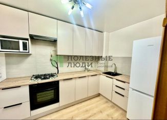 Продам 3-ком. квартиру, 63 м2, Республика Башкортостан, улица Рабкоров, 5