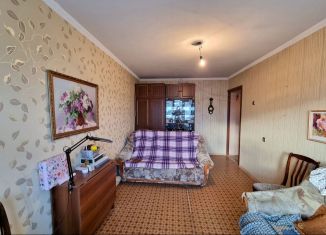 Продается 2-ком. квартира, 44 м2, Красноярский край, улица Новосёлов, 20