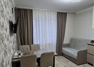 Продам 1-комнатную квартиру, 33 м2, Тюмень, улица Новосёлов, 107, ЖК Москва