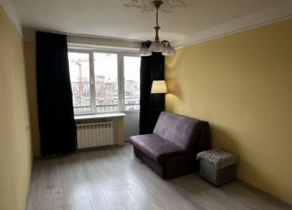 Продам 2-ком. квартиру, 45 м2, Москва, Вятская улица, 1, метро Савеловская