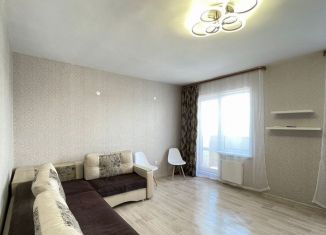 Продаю 4-комнатную квартиру, 95 м2, Черемхово, улица Некрасова, 32