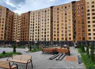 Продается 2-комнатная квартира, 85 м2, Кабардино-Балкариия, улица Шарданова, 52