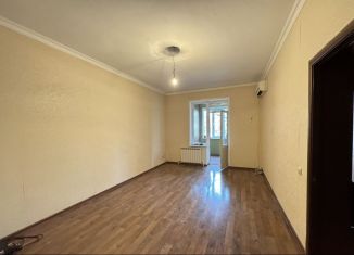 Продается двухкомнатная квартира, 50 м2, Махачкала, Заморская улица, 3А