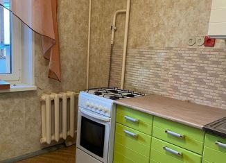 Продам 1-ком. квартиру, 33 м2, Псковская область, улица Рокоссовского, 22