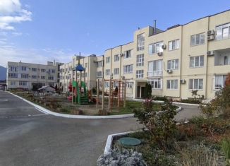 Трехкомнатная квартира на продажу, 68 м2, Краснодарский край, Мореходная улица, 4