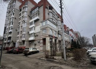 Сдам в аренду 2-ком. квартиру, 75 м2, Саратов, Советская улица, 90/96