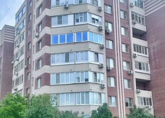 Продаю 2-ком. квартиру, 57 м2, Волгодонск, Индустриальная улица, 32