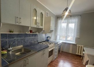 Аренда 2-комнатной квартиры, 55 м2, Тула, улица Дементьева, 13