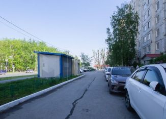 Продается 3-ком. квартира, 65 м2, Тюмень, улица 30 лет Победы, 112, Восточный округ