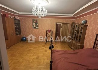 Продается 3-комнатная квартира, 180 м2, Московская область, Цветной бульвар, 10