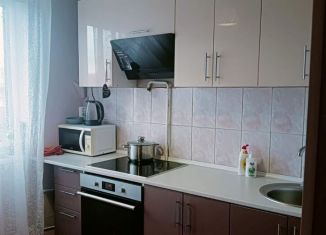 Сдается в аренду 1-ком. квартира, 40 м2, Омск, улица Волкова, 5