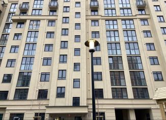 Продам 3-комнатную квартиру, 85.6 м2, Калининград, улица Старшины Дадаева, 55