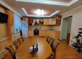 Продам дом, 185.2 м2, поселок городского типа Актюбинский, улица Сююмбике, 20