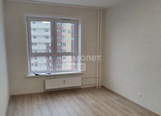 Продается 2-ком. квартира, 49 м2, Пермь, улица Докучаева, 23