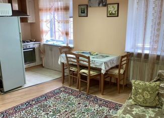 Сдача в аренду трехкомнатной квартиры, 62 м2, Волгоград, проспект имени В.И. Ленина, 64/1