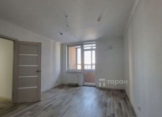 Продается 2-ком. квартира, 58 м2, Екатеринбург, метро Чкаловская, улица Академика Парина, 37А