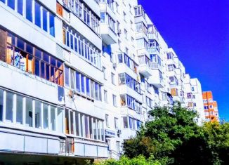 Сдается 2-ком. квартира, 50 м2, Уфа, улица Генерала Горбатова, 7