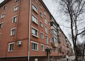 Продается 3-комнатная квартира, 56 м2, Тула, Октябрьская улица