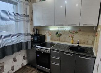 Продам 2-комнатную квартиру, 44.1 м2, Братск, бульвар Космонавтов, 38