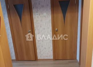 Продажа 2-комнатной квартиры, 54 м2, Красноярский край, Саянская улица, 5