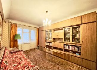 Продам 3-ком. квартиру, 60 м2, Ростов-на-Дону, улица Оганова, 23