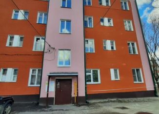 Продажа трехкомнатной квартиры, 75 м2, Озёры, улица Воровского