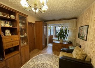 Сдаю 3-комнатную квартиру, 54 м2, Люберцы, Молодёжная улица, 4