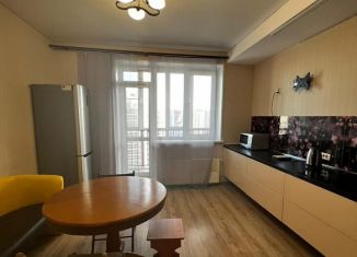 Сдается 1-ком. квартира, 45 м2, Челябинск, улица Чичерина, 42Б