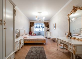 Продаю 4-комнатную квартиру, 220 м2, Москва, Давыдковская улица, 3, ЗАО